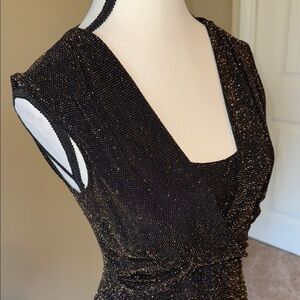 Connected Apparel Top Black and Metallic Gold Sleeveless Blouse Women's Size S
